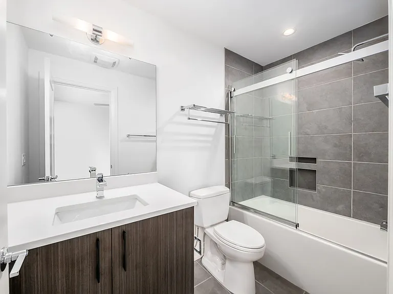 239 Auden Ave — Photo 26