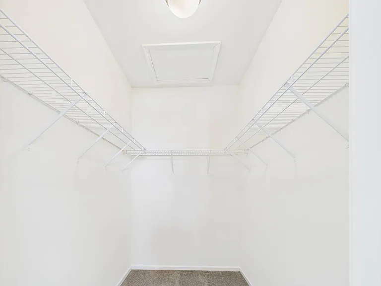 Botanica Cottages Apartment Homes — Photo 32