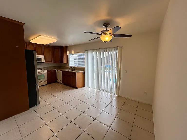 8160 Casa Blanca Pl — Photo 6