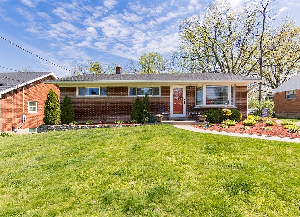 1st image of 909 Sunglow Dr