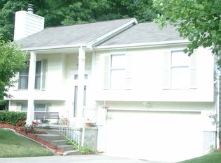 267 Broken Fence Dr, Medina, OH