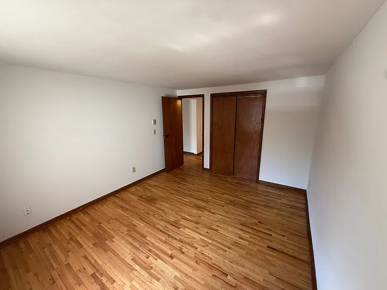148 McCarty Ave — Photo 12