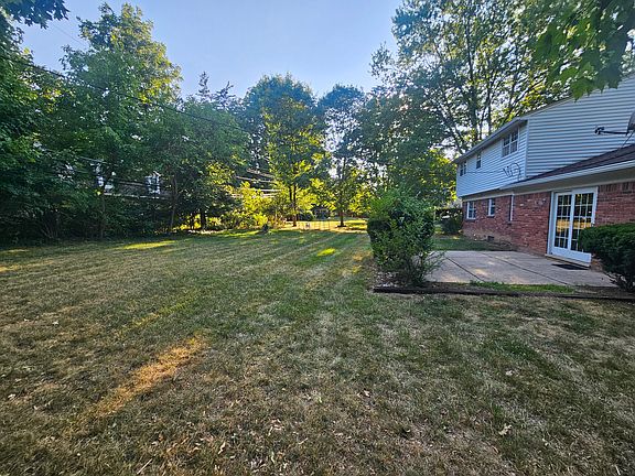 3rd image of 35241 Caryn St