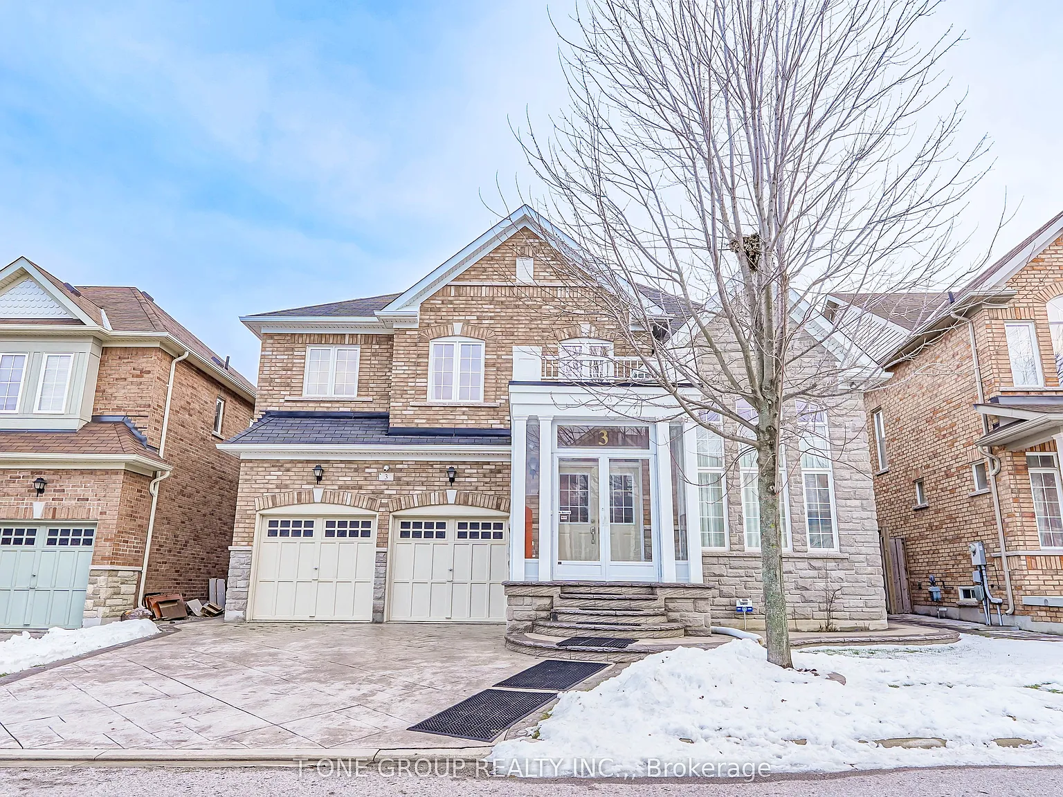 4 bed, $4,600 — Photo 1