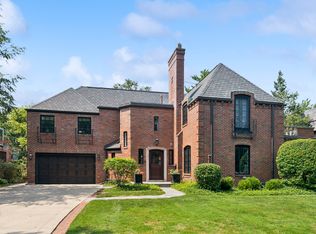 531 Kenilworth Ave, Kenilworth, IL