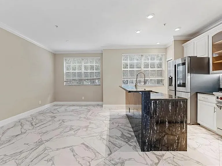 1437 Harbour Walk Rd — Photo 12