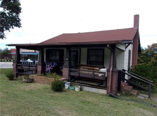 1205 E Fairfield Rd, High Point, NC 27263