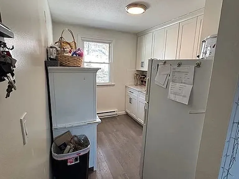 156 Main St #B1 — Photo 5