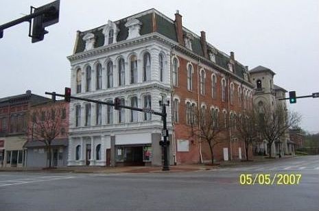 1st image of 102 N Main Ave