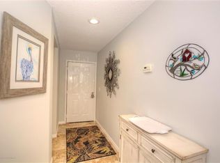 6901 SE Constitution Blvd APT 103, Hobe Sound, FL 33455