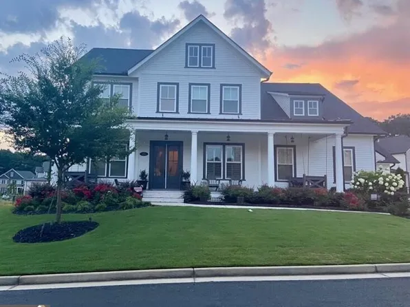 3177 Capriole Dr NE, Marietta, GA 30062