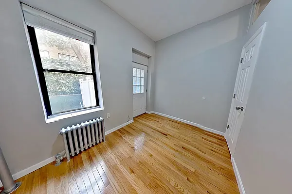 Rented by REAL New York | media 2