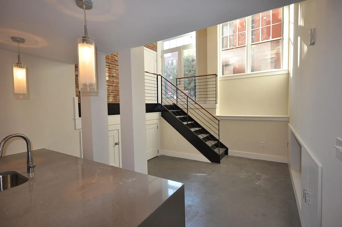 Building Photo - 663 Massachusetts Ave #D6