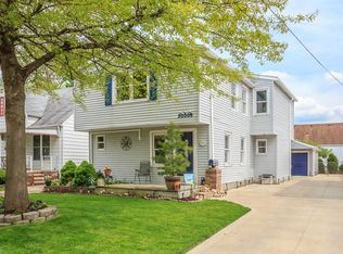 30006 Halifax St, Wickliffe, OH 44092