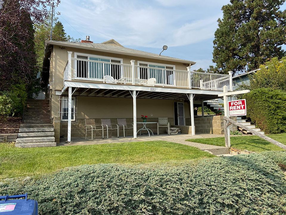 1st image of 824 S Liberty Dr