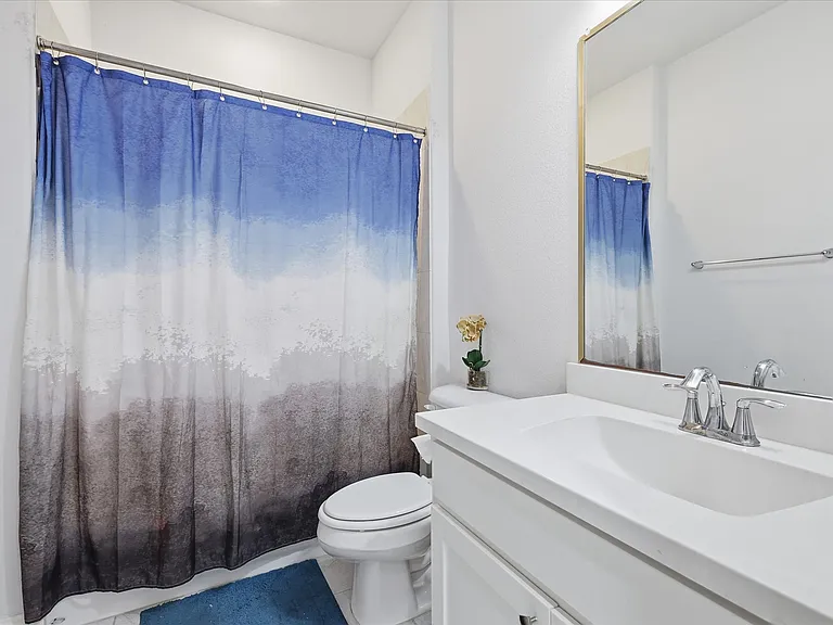 5000 Cyndur Dr — Photo 24