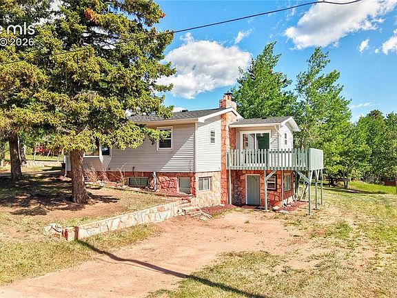 2nd image of 924 Spruce Haven Dr