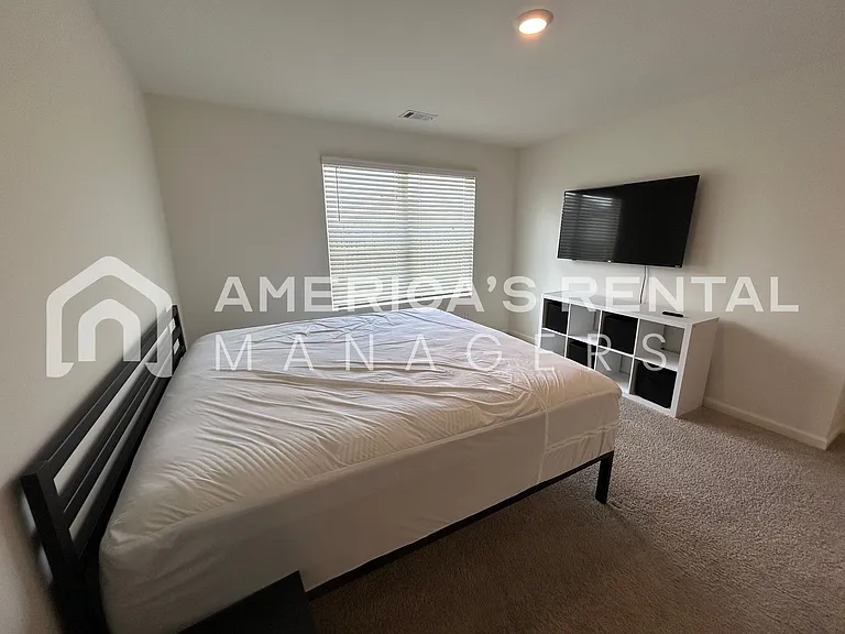 7213 Wilburton Ln — Photo 37