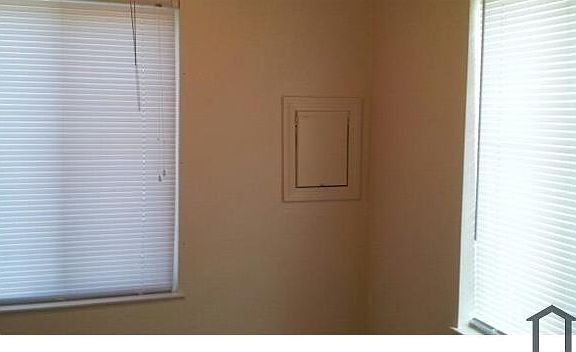 5th image of 713 W 6th St Unit A