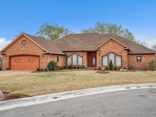 2502 W 68th Pl, Tulsa, OK 74132