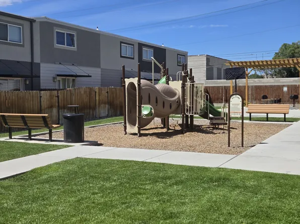 Station Five Townhomes