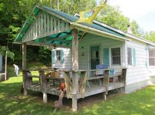 898 S Barton Rd, Barton, VT 05822