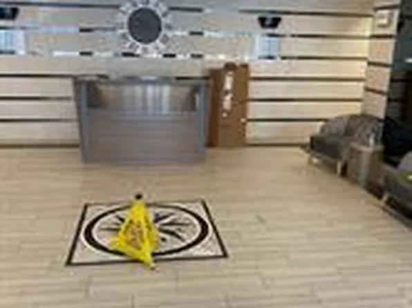 2800 Coyle Street image 1 of 14