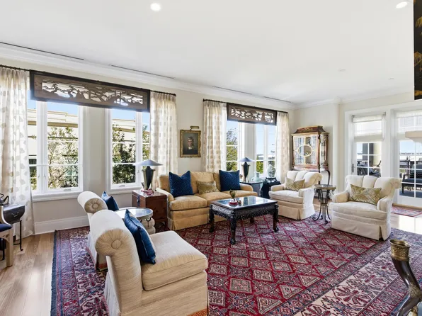 2 Laurens St Unit 3E, Charleston, SC 29401