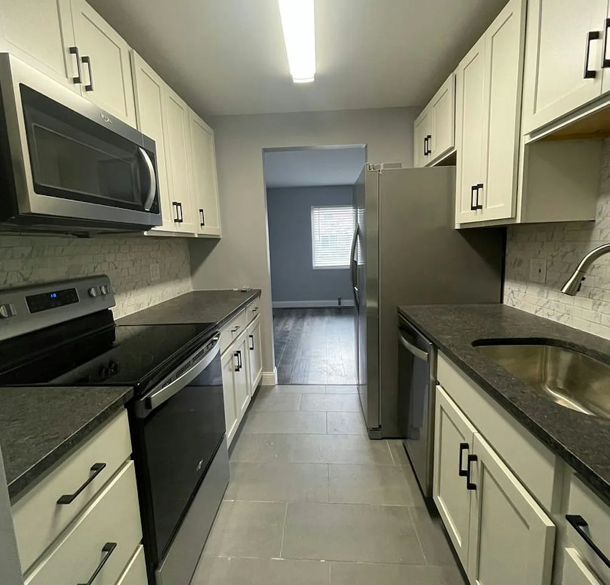 Bexvie Village Townhomes — Photo 1
