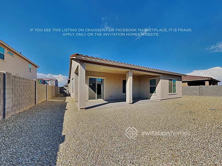 18947 W Oregon Ave — Photo 18