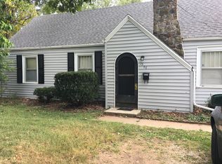 1556 E Blaine St, Springfield, MO 65803