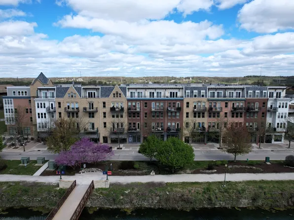 354 River St Unit 3307, Lemont, IL 60439