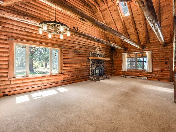 2nd image of 3262 Lake Forest Rd