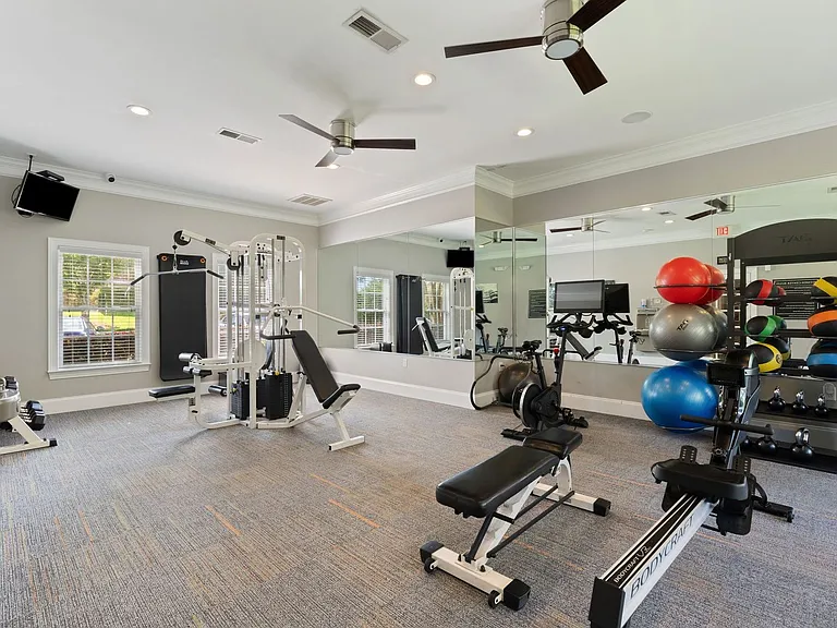 Summerlin Ridge Apartments — Photo 14