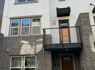555 San Martin Ter APT 3, Sunnyvale, CA 94085