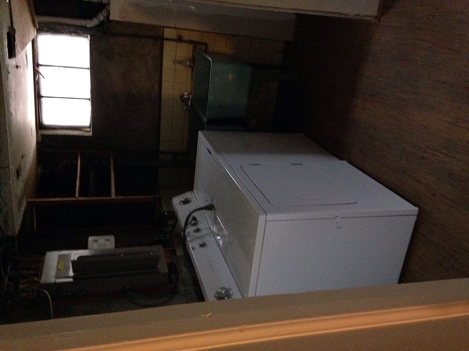 1st image of 500 N Oxford St