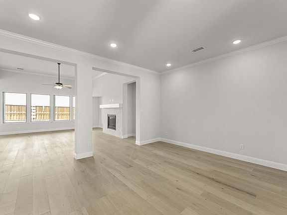 01_Sandstone S Representative Photo