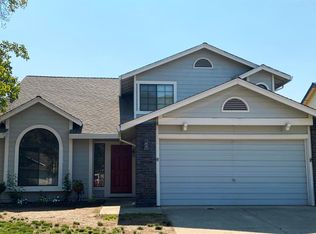 105 Arbuckle Ave, Folsom, CA