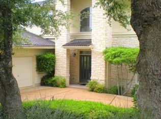 6 Postwood Rd, The Hills, TX 78738