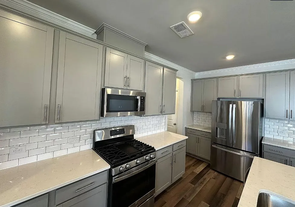 3 bed, 2.5 bath, 1931 sqft, $2,399 — Photo 4