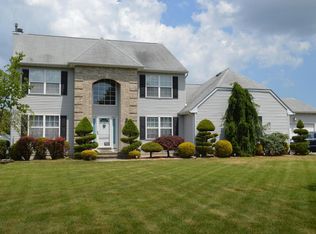 3 Florence Ct, Jackson, NJ 08527