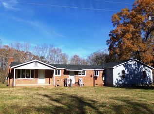 610 Hanner Town Rd, Bear Creek, NC 27207