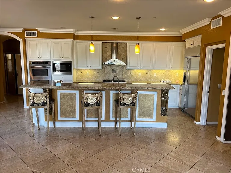 1583 Twin Oaks Cir — Photo 26