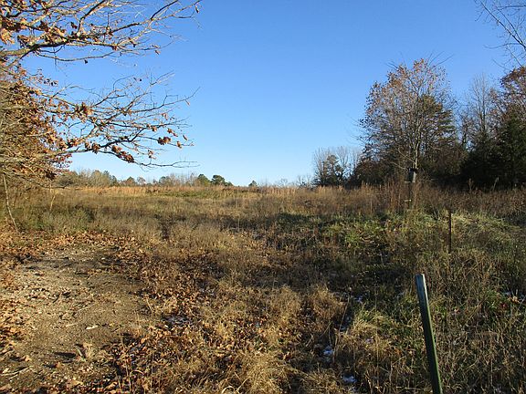 4th image of 5200 County Road 5490