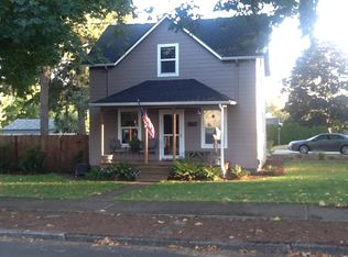 489 SW Cherry St, Dallas, OR 97338