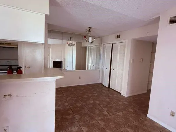 10101 S Gessner Rd APT 702, Houston, TX 77071