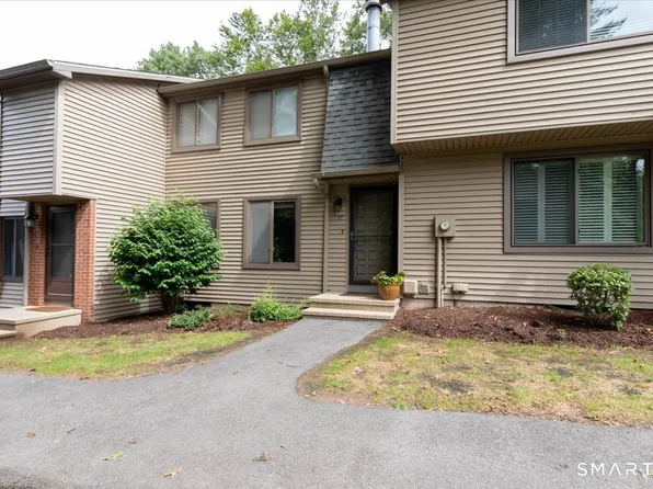 17 Conestoga Way #17, Glastonbury, CT 06033