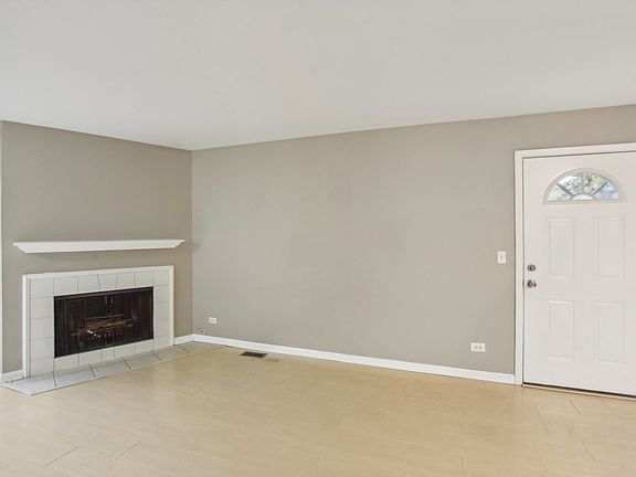 5th image of 518 Del Lago Dr