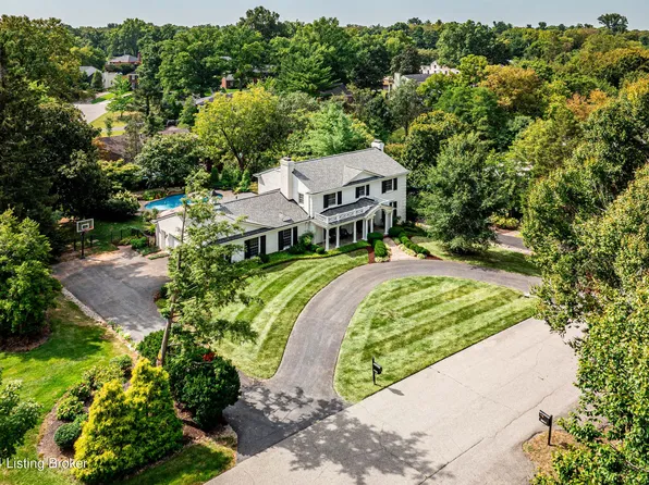 5908 Brittany Valley Rd, Louisville, KY 40222