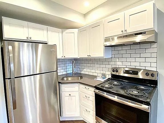 4th image of 115 Avenue C #1